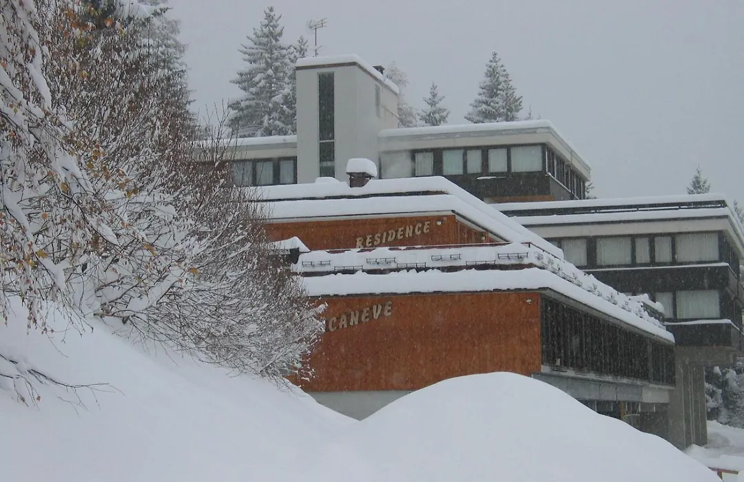 Residence Bucaneve-1